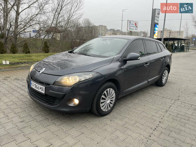 Серый Рено Меган, объемом двигателя 1.46 л и пробегом 350 тыс. км за 5850 $, фото 13 на Automoto.ua