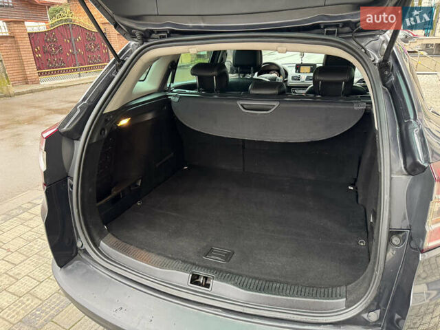 Сірий Рено Меган, об'ємом двигуна 1.5 л та пробігом 218 тис. км за 7200 $, фото 37 на Automoto.ua