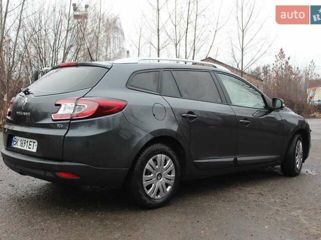 Серый Рено Меган, объемом двигателя 1.4 л и пробегом 250 тыс. км за 5450 $, фото 3 на Automoto.ua