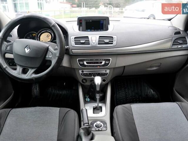 Сірий Рено Меган, об'ємом двигуна 1.5 л та пробігом 250 тис. км за 6500 $, фото 25 на Automoto.ua