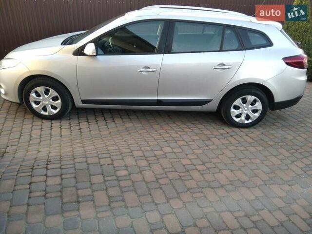 Серый Рено Меган, объемом двигателя 1.5 л и пробегом 230 тыс. км за 6700 $, фото 1 на Automoto.ua