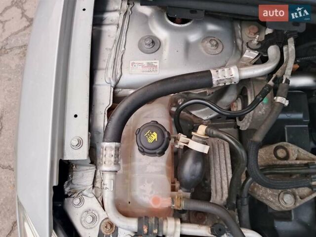 Серый Рено Меган, объемом двигателя 1.5 л и пробегом 273 тыс. км за 6900 $, фото 10 на Automoto.ua