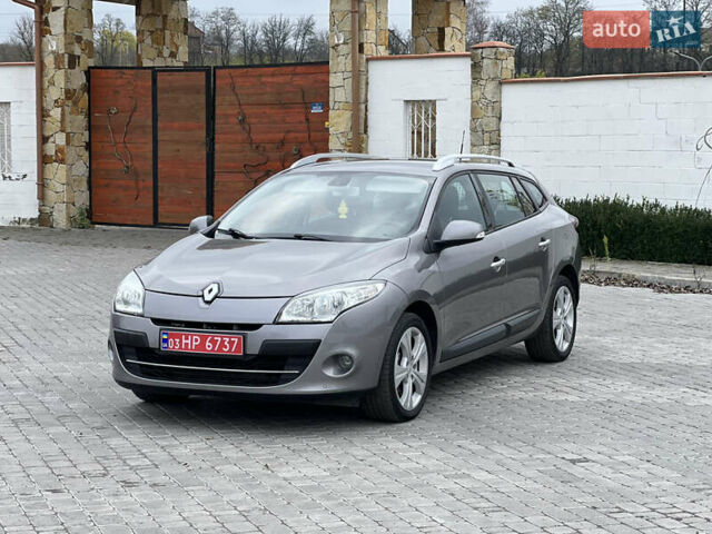 Сірий Рено Меган, об'ємом двигуна 1.5 л та пробігом 199 тис. км за 8250 $, фото 1 на Automoto.ua