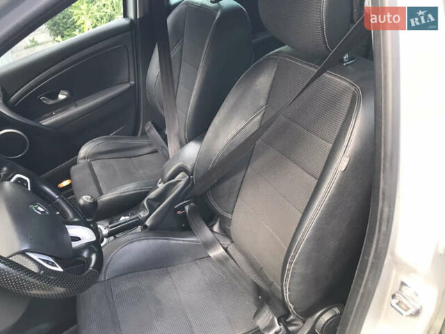 Рено Меган 2011 в Любаре на Automoto.ua Серый Рено Меган, объемом двигателя 1.46 л и пробегом 308 тыс. км за 6800 $, фото 28 на Automoto.ua