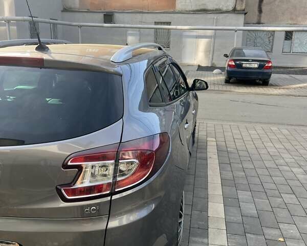 Сірий Рено Меган, об'ємом двигуна 1.46 л та пробігом 293 тис. км за 7500 $, фото 5 на Automoto.ua