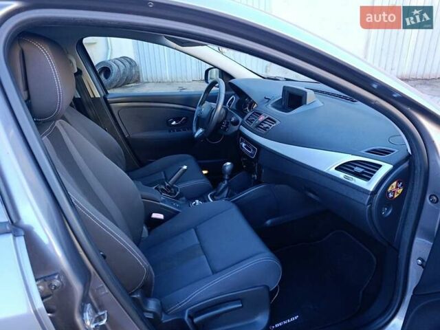 Серый Рено Меган, объемом двигателя 1.4 л и пробегом 215 тыс. км за 5850 $, фото 10 на Automoto.ua