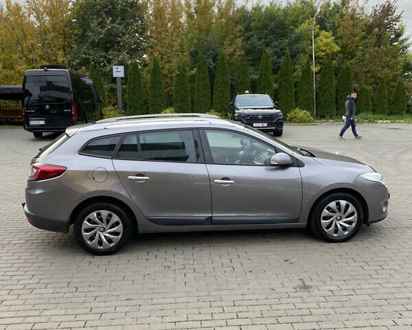 Серый Рено Меган, объемом двигателя 1.9 л и пробегом 285 тыс. км за 7300 $, фото 6 на Automoto.ua