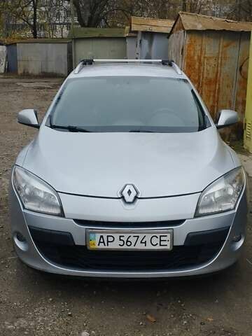 Сірий Рено Меган, об'ємом двигуна 1.46 л та пробігом 276 тис. км за 5800 $, фото 3 на Automoto.ua