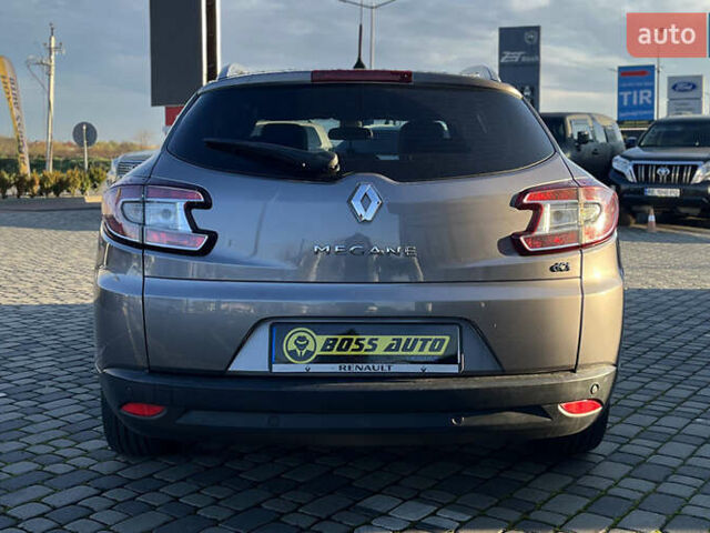 Сірий Рено Меган, об'ємом двигуна 1.46 л та пробігом 208 тис. км за 7800 $, фото 5 на Automoto.ua