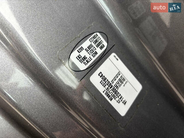 Серый Рено Меган, объемом двигателя 1.5 л и пробегом 146 тыс. км за 8890 $, фото 48 на Automoto.ua