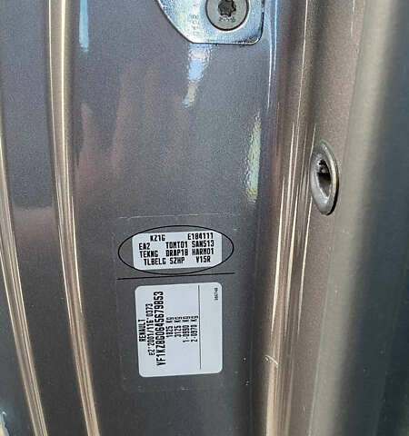 Серый Рено Меган, объемом двигателя 1.5 л и пробегом 151 тыс. км за 7800 $, фото 26 на Automoto.ua