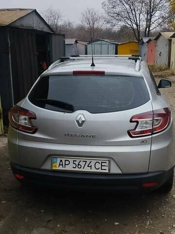 Сірий Рено Меган, об'ємом двигуна 1.46 л та пробігом 276 тис. км за 5800 $, фото 4 на Automoto.ua