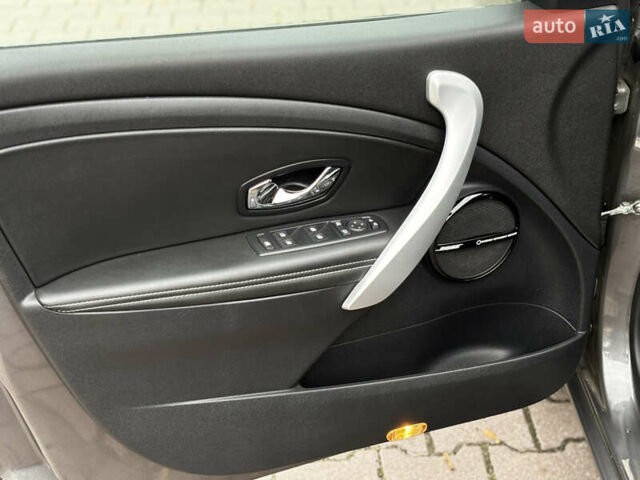 Серый Рено Меган, объемом двигателя 1.5 л и пробегом 146 тыс. км за 8890 $, фото 16 на Automoto.ua