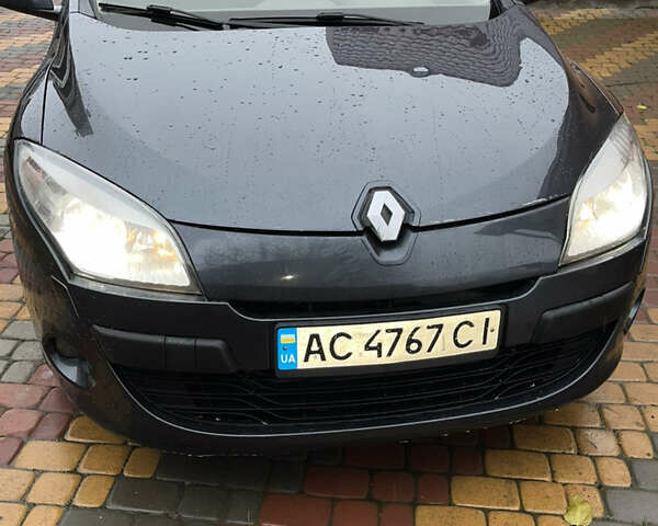Серый Рено Меган, объемом двигателя 1.46 л и пробегом 320 тыс. км за 7150 $, фото 10 на Automoto.ua