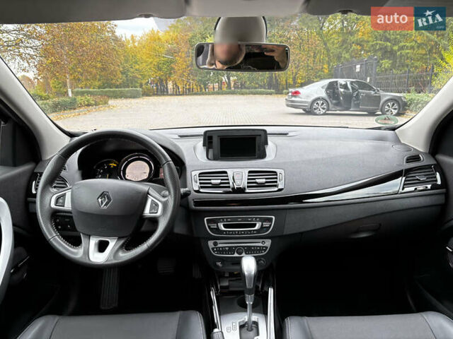 Серый Рено Меган, объемом двигателя 1.5 л и пробегом 146 тыс. км за 8890 $, фото 23 на Automoto.ua