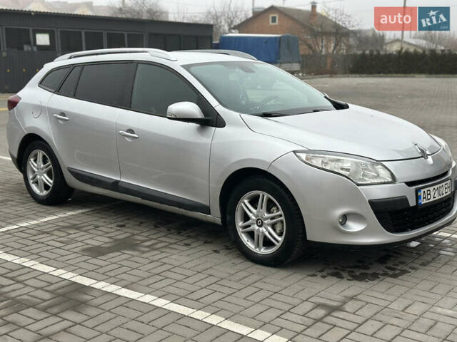 Серый Рено Меган, объемом двигателя 1.46 л и пробегом 243 тыс. км за 7200 $, фото 5 на Automoto.ua