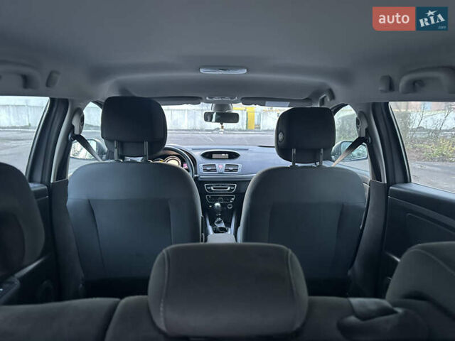 Сірий Рено Меган, об'ємом двигуна 1.6 л та пробігом 170 тис. км за 7290 $, фото 31 на Automoto.ua