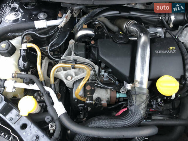 Сірий Рено Меган, об'ємом двигуна 1.46 л та пробігом 236 тис. км за 6300 $, фото 24 на Automoto.ua