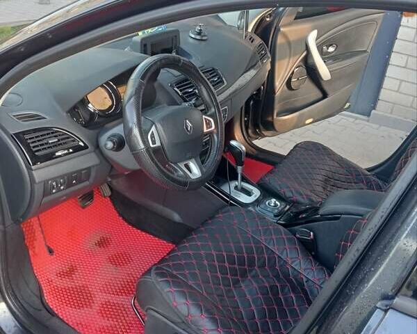 Серый Рено Меган, объемом двигателя 1.46 л и пробегом 307 тыс. км за 6800 $, фото 7 на Automoto.ua