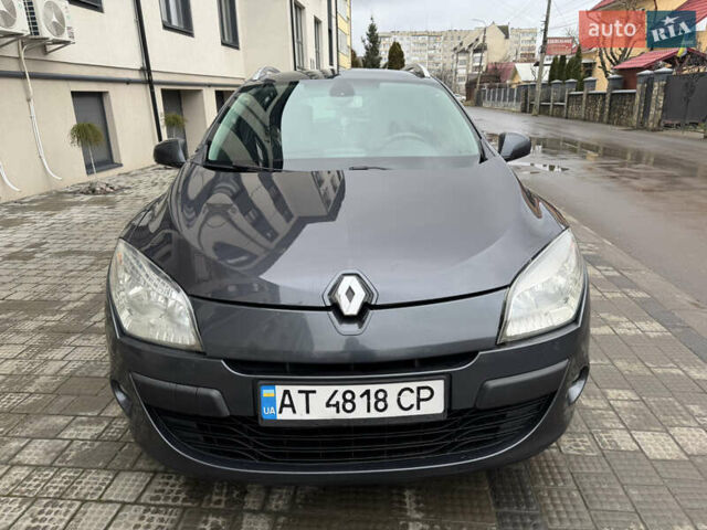 Сірий Рено Меган, об'ємом двигуна 1.5 л та пробігом 218 тис. км за 7200 $, фото 30 на Automoto.ua