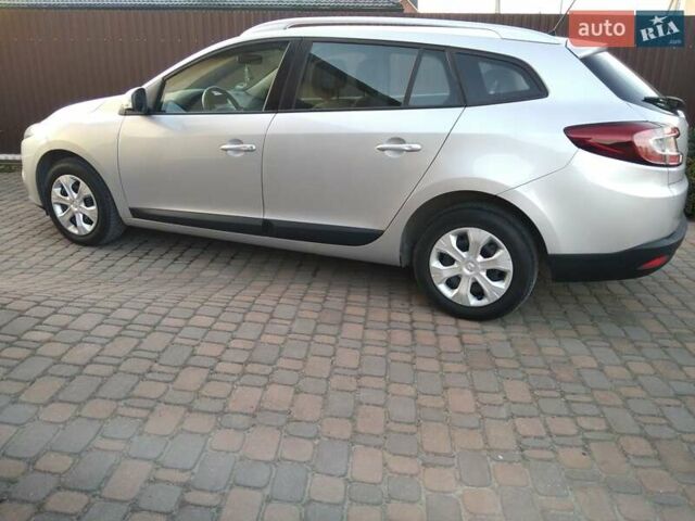 Серый Рено Меган, объемом двигателя 1.5 л и пробегом 230 тыс. км за 6700 $, фото 10 на Automoto.ua