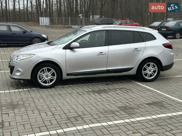 Серый Рено Меган, объемом двигателя 1.46 л и пробегом 243 тыс. км за 7200 $, фото 1 на Automoto.ua