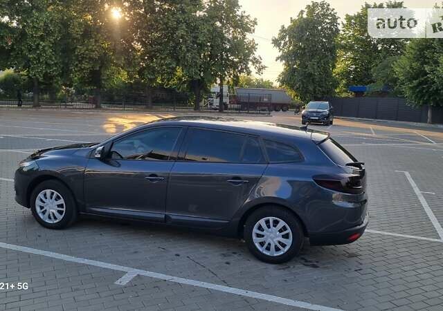Сірий Рено Меган, об'ємом двигуна 1.46 л та пробігом 288 тис. км за 6850 $, фото 32 на Automoto.ua