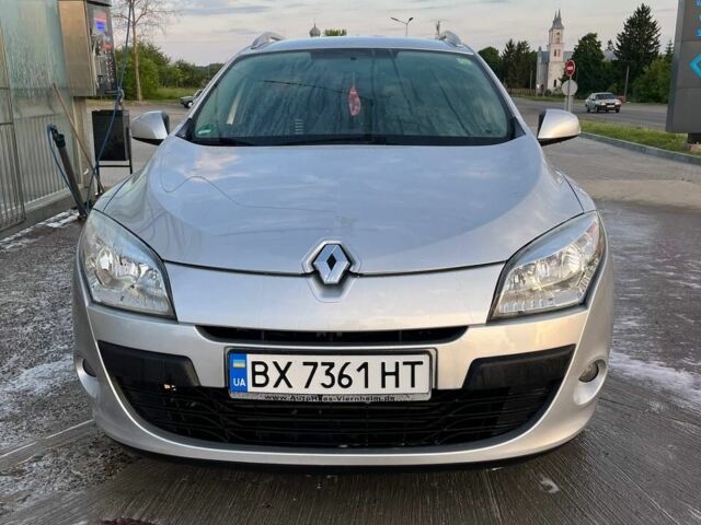 Сірий Рено Меган, об'ємом двигуна 1.5 л та пробігом 238 тис. км за 7400 $, фото 2 на Automoto.ua