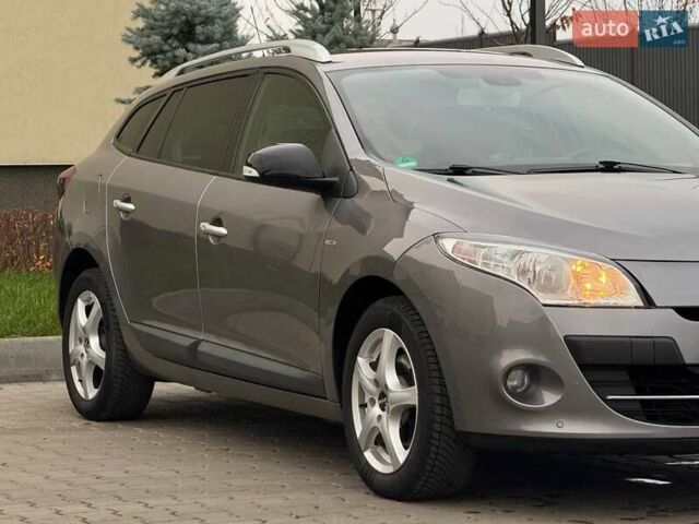 Сірий Рено Меган, об'ємом двигуна 1.4 л та пробігом 216 тис. км за 6500 $, фото 11 на Automoto.ua