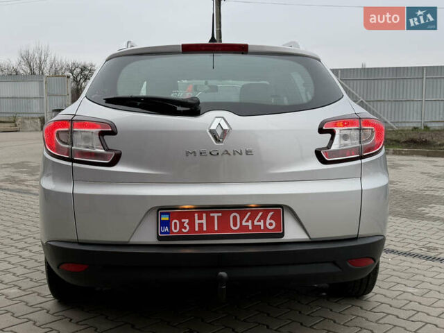 Сірий Рено Меган, об'ємом двигуна 1.6 л та пробігом 182 тис. км за 6699 $, фото 17 на Automoto.ua