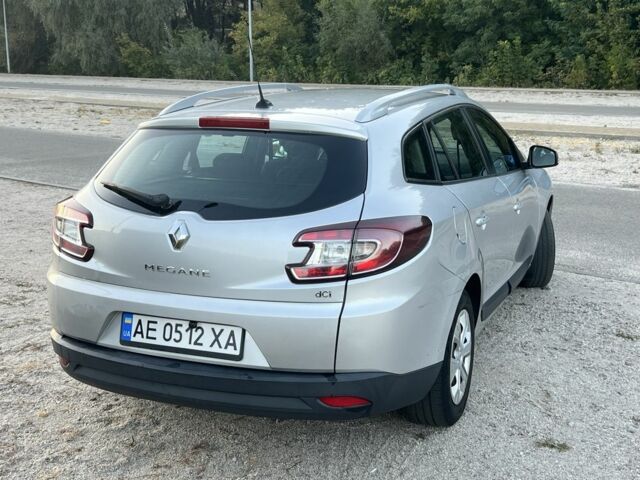 Сірий Рено Меган, об'ємом двигуна 1.5 л та пробігом 320 тис. км за 6400 $, фото 1 на Automoto.ua