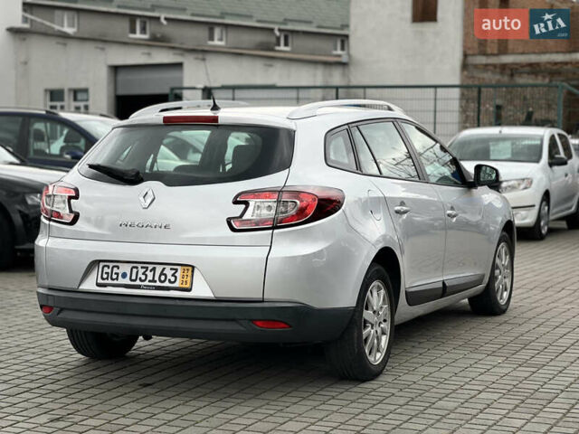 Серый Рено Меган, объемом двигателя 1.6 л и пробегом 150 тыс. км за 7500 $, фото 5 на Automoto.ua
