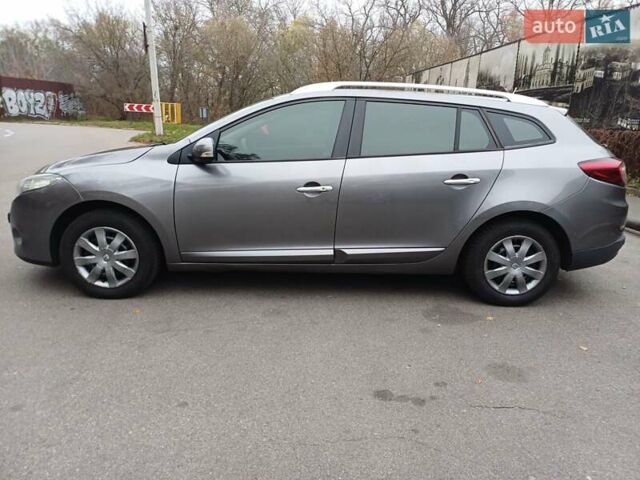 Серый Рено Меган, объемом двигателя 1.5 л и пробегом 285 тыс. км за 7000 $, фото 8 на Automoto.ua