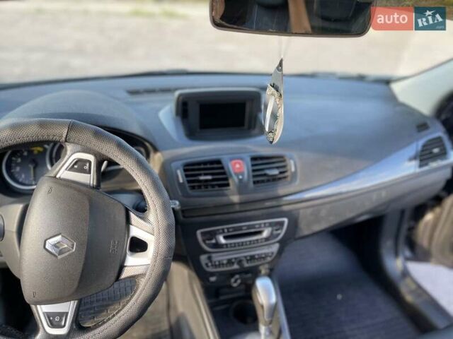 Сірий Рено Меган, об'ємом двигуна 1.46 л та пробігом 339 тис. км за 6400 $, фото 18 на Automoto.ua