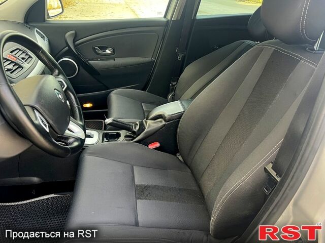 Сірий Рено Меган, об'ємом двигуна 1.5 л та пробігом 274 тис. км за 6300 $, фото 9 на Automoto.ua