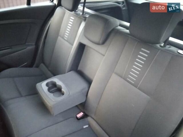 Серый Рено Меган, объемом двигателя 1.5 л и пробегом 230 тыс. км за 6700 $, фото 19 на Automoto.ua