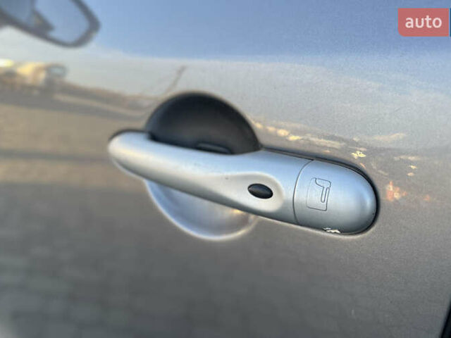 Сірий Рено Меган, об'ємом двигуна 1.46 л та пробігом 208 тис. км за 7800 $, фото 19 на Automoto.ua