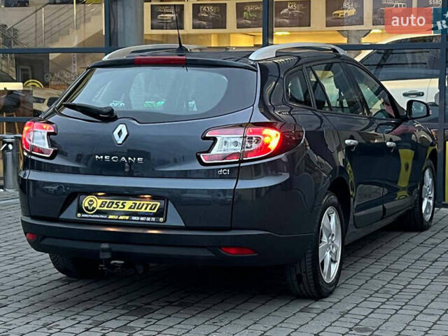 Серый Рено Меган, объемом двигателя 1.5 л и пробегом 234 тыс. км за 7500 $, фото 6 на Automoto.ua