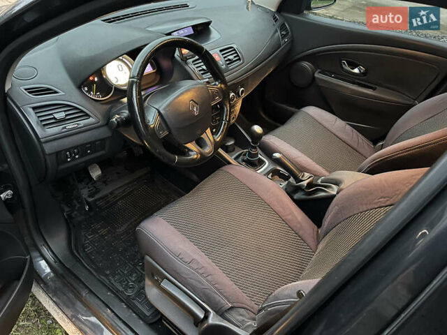 Серый Рено Меган, объемом двигателя 1.46 л и пробегом 266 тыс. км за 6800 $, фото 5 на Automoto.ua