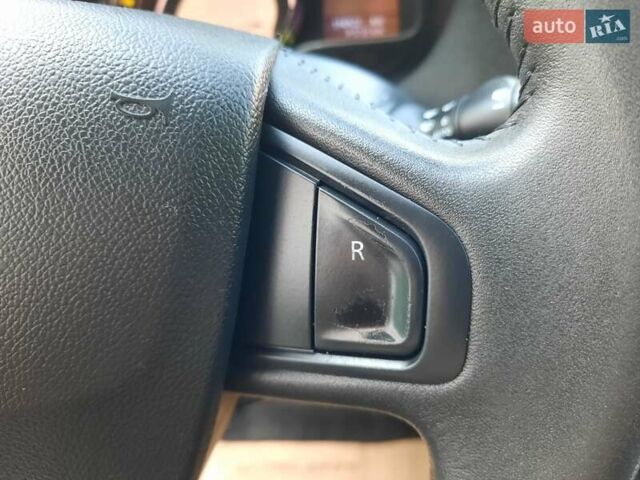 Серый Рено Меган, объемом двигателя 1.6 л и пробегом 194 тыс. км за 8100 $, фото 50 на Automoto.ua