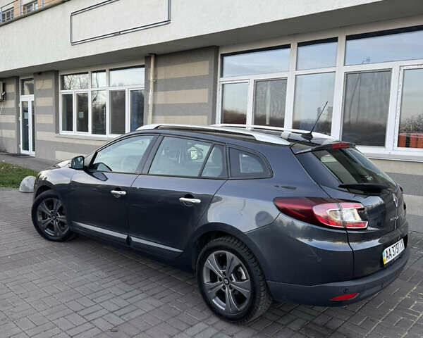 Сірий Рено Меган, об'ємом двигуна 1.5 л та пробігом 225 тис. км за 8000 $, фото 2 на Automoto.ua