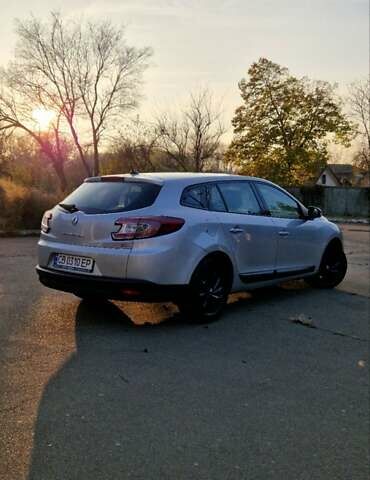 Сірий Рено Меган, об'ємом двигуна 1.5 л та пробігом 288 тис. км за 7100 $, фото 9 на Automoto.ua