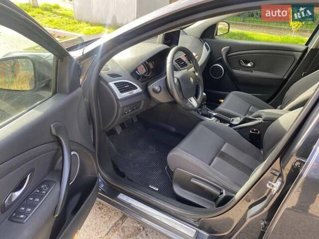 Сірий Рено Меган, об'ємом двигуна 1.4 л та пробігом 197 тис. км за 6900 $, фото 10 на Automoto.ua