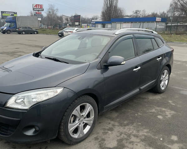 Серый Рено Меган, объемом двигателя 1.46 л и пробегом 305 тыс. км за 6899 $, фото 1 на Automoto.ua