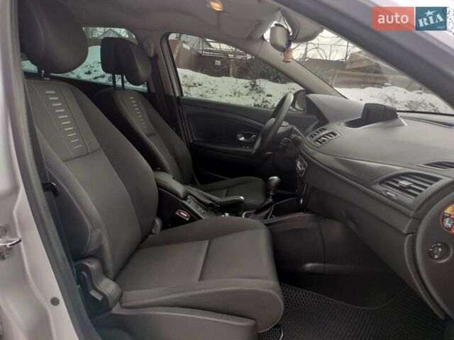 Серый Рено Меган, объемом двигателя 1.9 л и пробегом 266 тыс. км за 6700 $, фото 14 на Automoto.ua