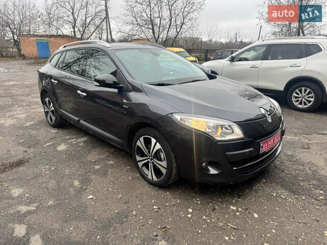 Сірий Рено Меган, об'ємом двигуна 1.46 л та пробігом 199 тис. км за 8299 $, фото 1 на Automoto.ua