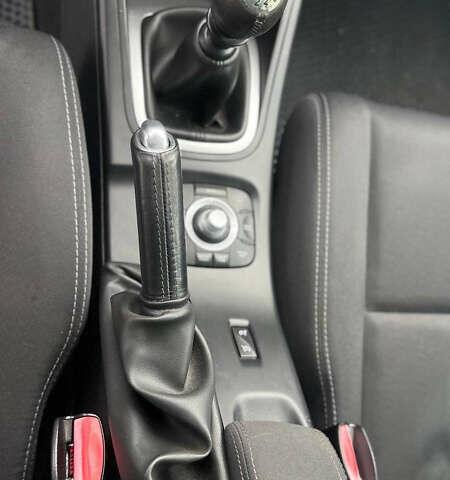 Серый Рено Меган, объемом двигателя 1.9 л и пробегом 260 тыс. км за 7200 $, фото 15 на Automoto.ua