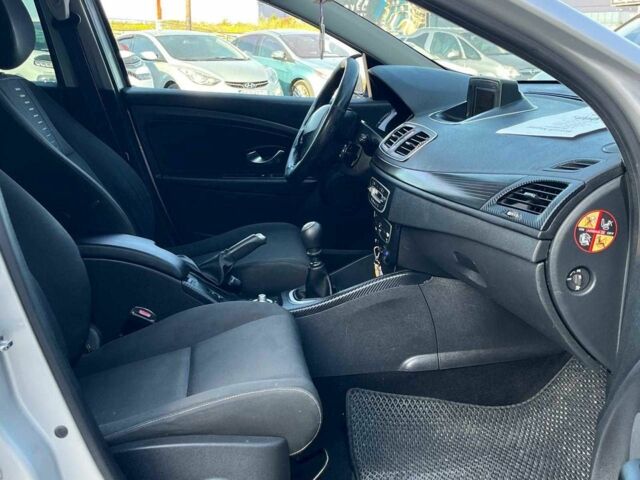 Серый Рено Меган, объемом двигателя 1.9 л и пробегом 265 тыс. км за 5440 $, фото 17 на Automoto.ua