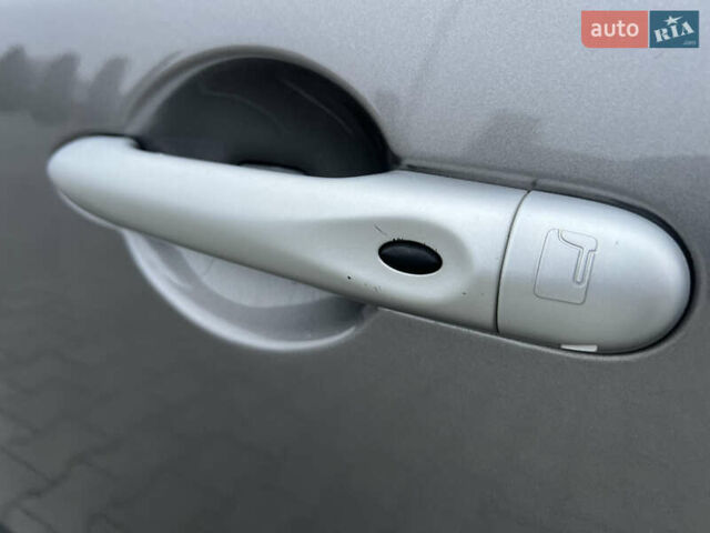 Серый Рено Меган, объемом двигателя 1.46 л и пробегом 220 тыс. км за 7900 $, фото 20 на Automoto.ua