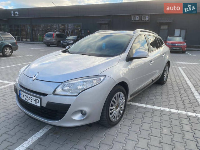 Серый Рено Меган, объемом двигателя 1.46 л и пробегом 258 тыс. км за 6900 $, фото 21 на Automoto.ua